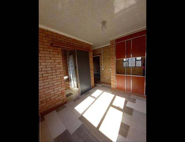 2 BEDROOM PROPERTY TO RENT IN BELLAIR